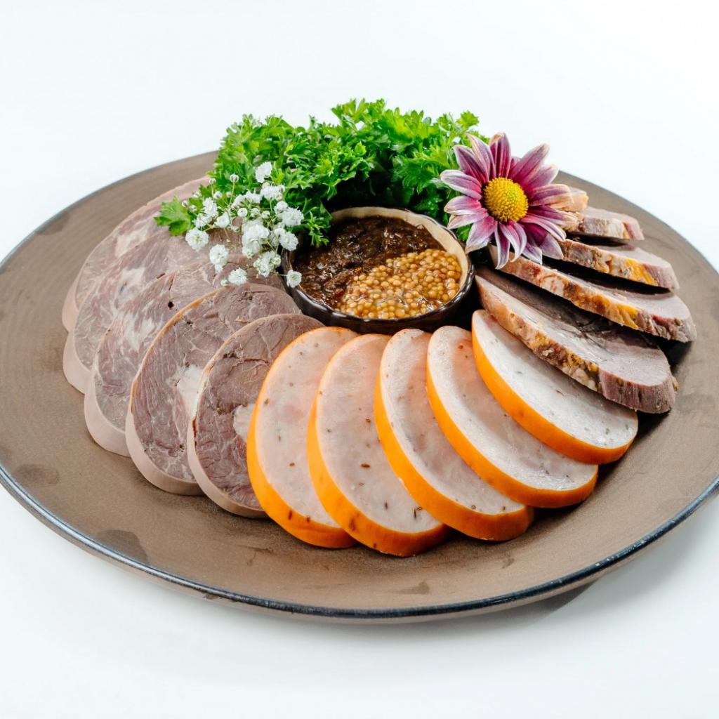 Мясное ассорти