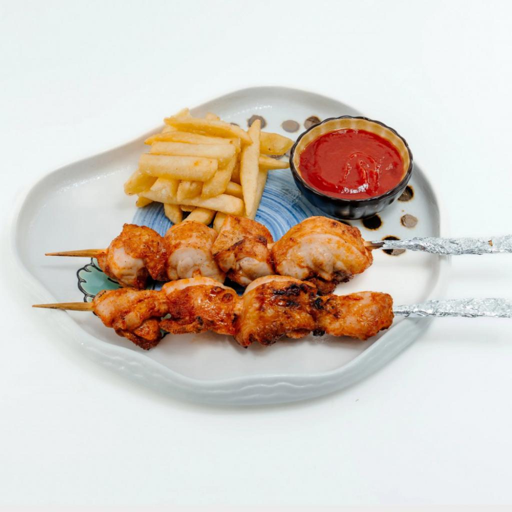 Шашлычок Куриный с картофелем фри